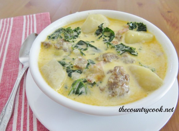Copycat Olive Garden Zuppa Toscana recipe by The Country Cook