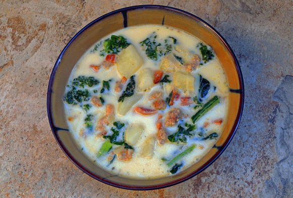 Zuppa Toscana (Olive Garden’s Tuscan Soup) recipe by Onion Rings and Things