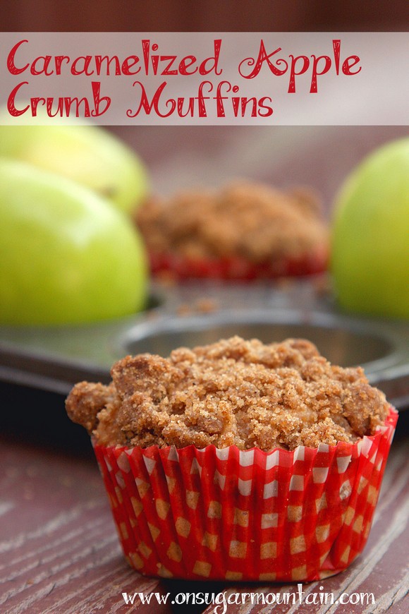 Caramelized Apple Crumble Muffins recipe photo