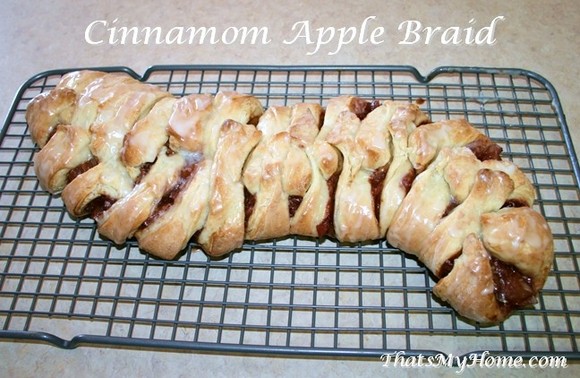Cinnamon Apple Braid recipe photo