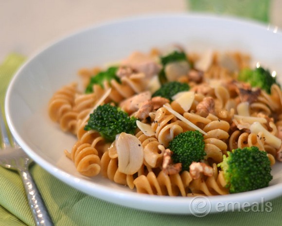 Chicken and Broccoli Pasta Toss recipe photo