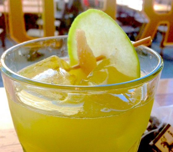 Harlem Apple Cocktail recipe photo