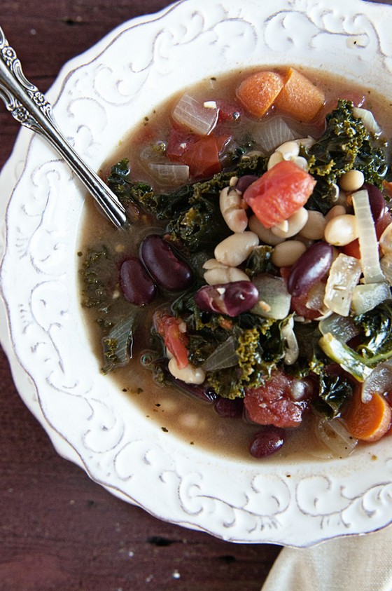 Healthy 2 Bean Kale Soup recipe photo