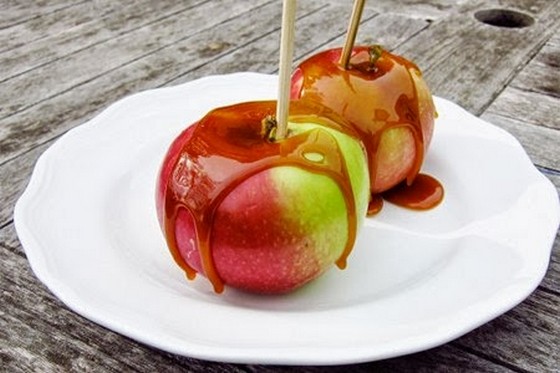 Healthy Caramel Apples recipe photo