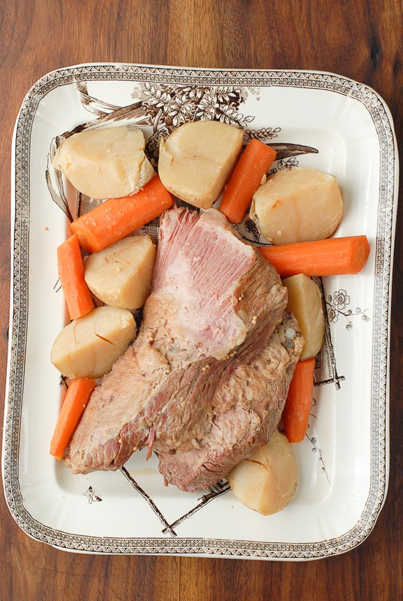 Slow Cooker Beer-Simmered Corned Beef and Vegetables recipe photo
