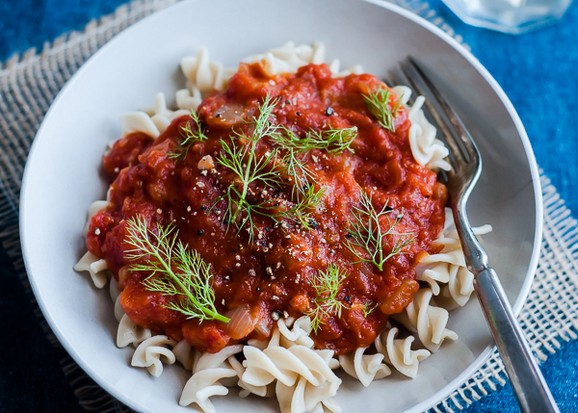 Slow Cooker Tomato Sauce with Fennel recipe photo