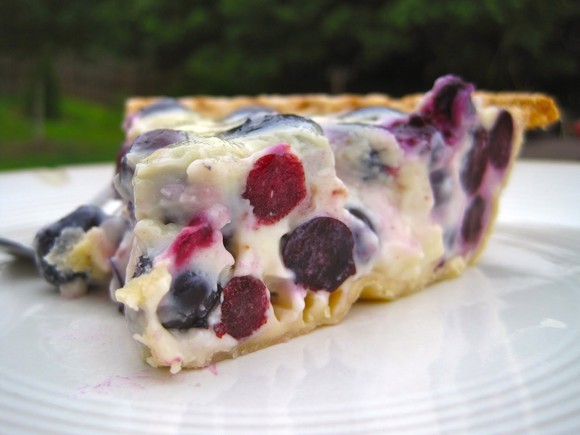 Sour Cream Blueberry Pie recipe photo