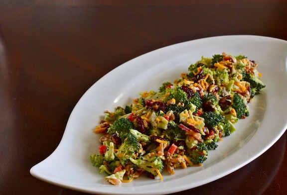 Easy Broccoli Salad recipe