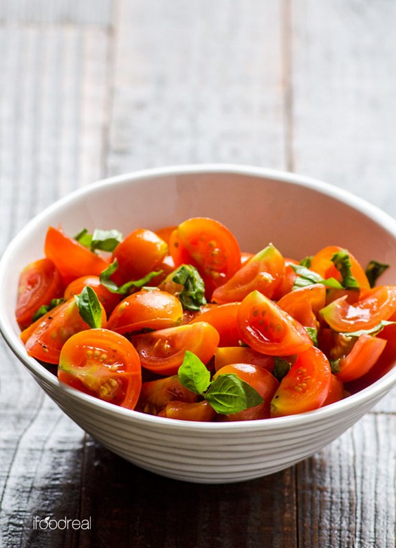 Simple Tomato Basil Salad recipe