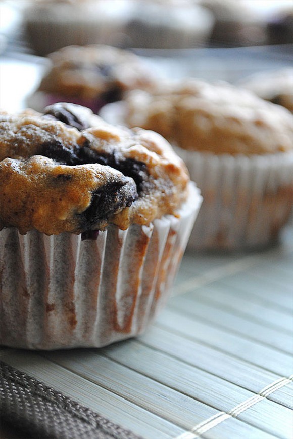Banana Blueberry Crumb Muffins recipe – 174 calories