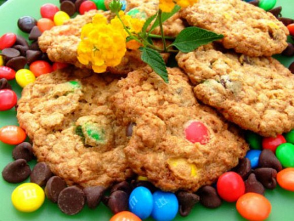 Monster Cookies recipe – 91 calories