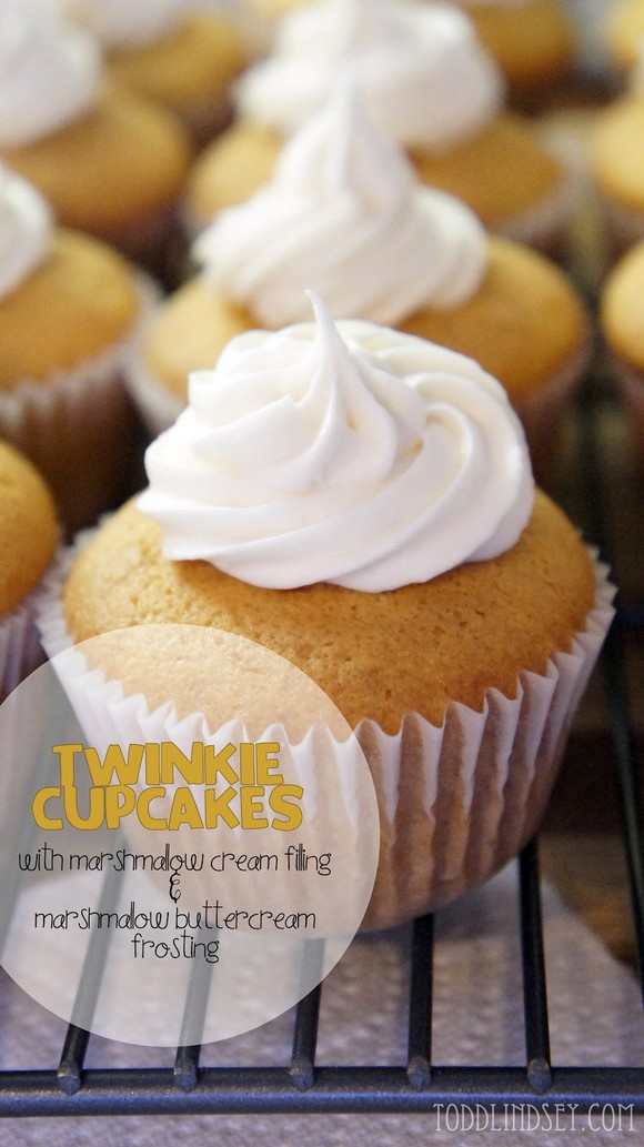 Twinkie Cupcakes with Marshmallow Cream Filling & Marsmallow Buttercream Frosting