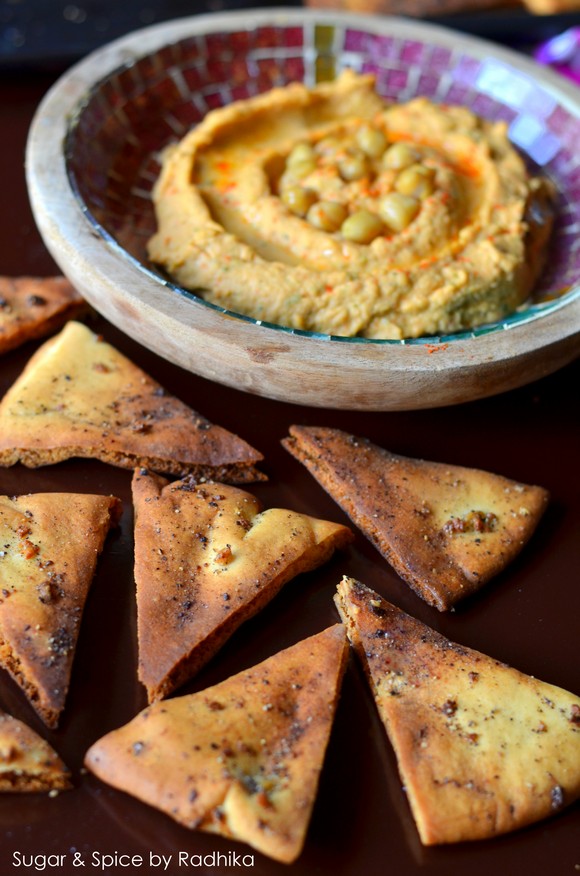 Roasted Red Pepper Hummus with Homemade Pita Chips