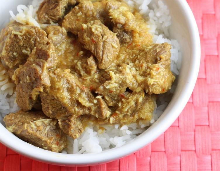 Slow-Cooker Malaysian Beef Curry