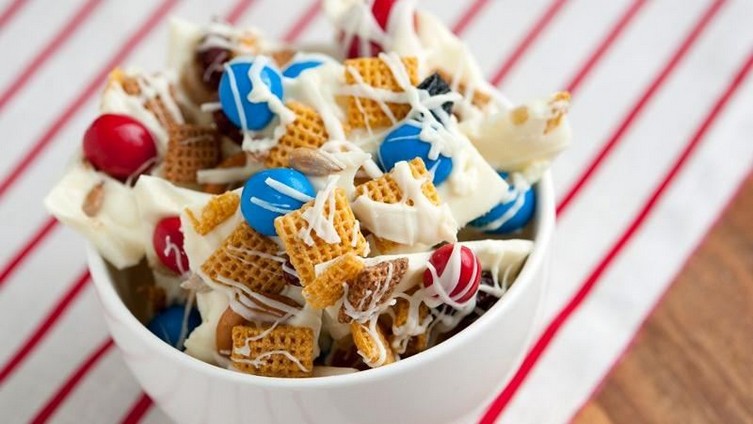 4th of July Chex Mix