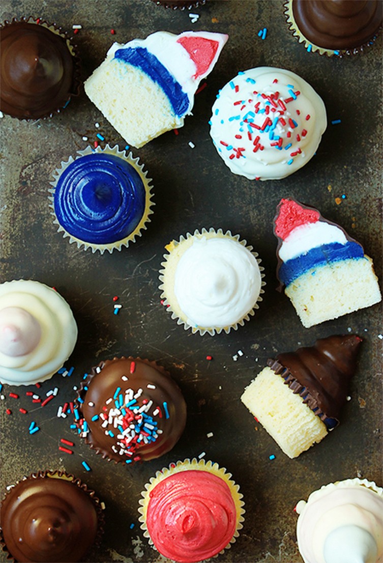 Patriotic Hi-Hat Cupcakes