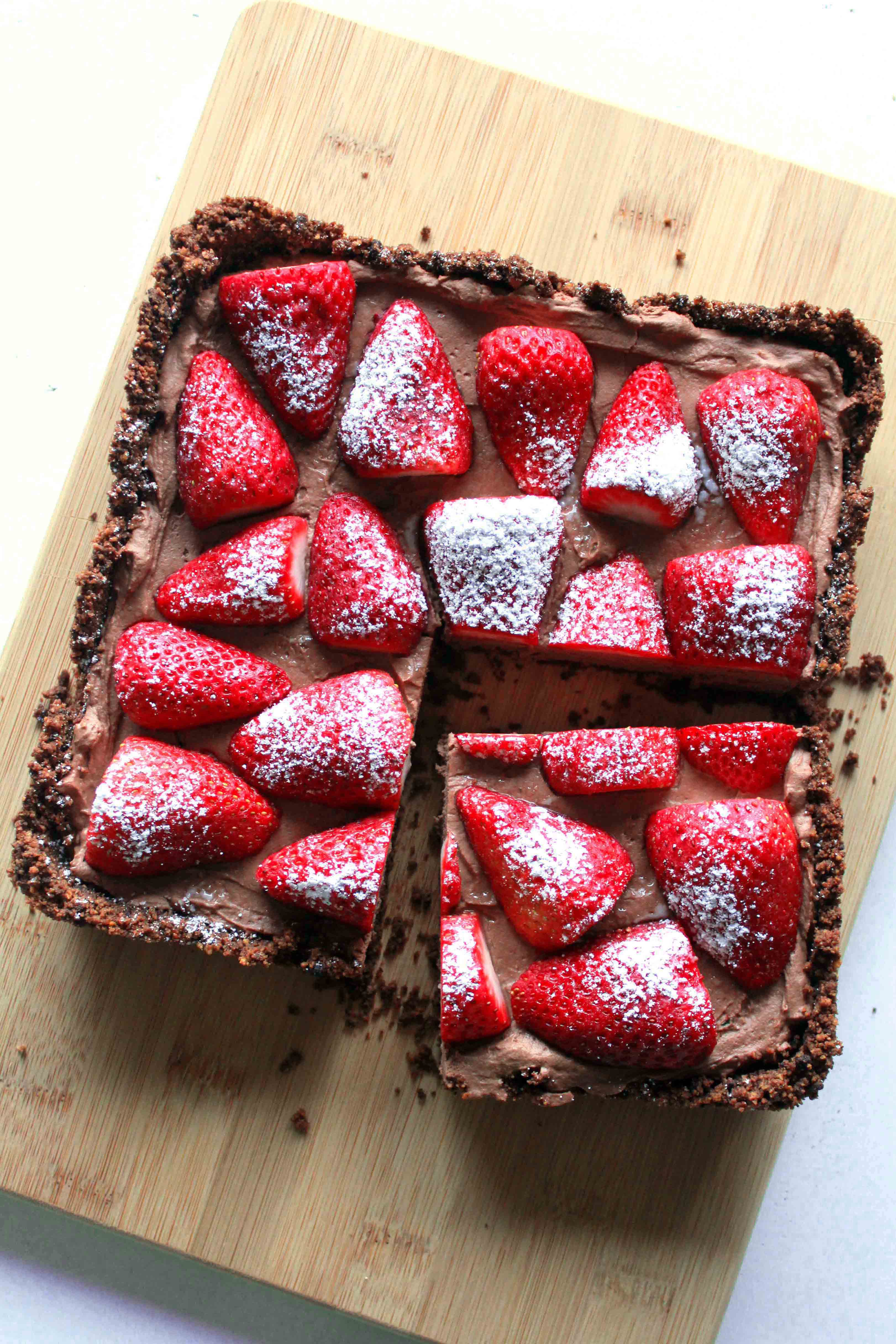 http://ohsweetday.com/2013/04/strawberry-and-chocolate-cream-pie.html