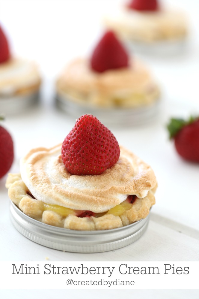 http://www.createdby-diane.com/2015/07/mini-strawberry-pies.html