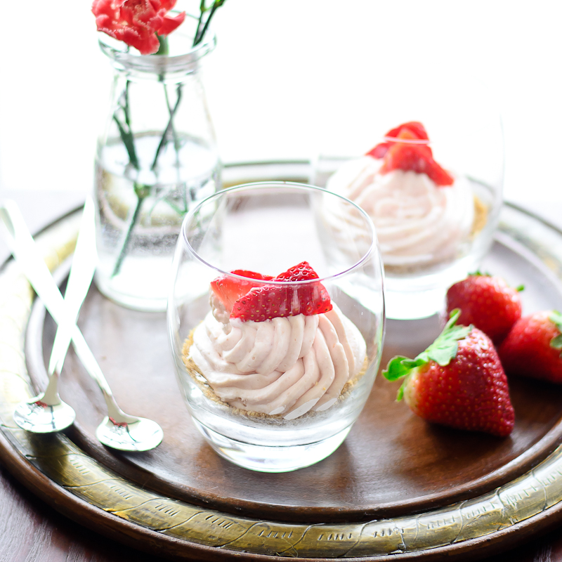 http://www.justputzing.com/2015/02/strawberry-cream-pie-cups-and-a-valentines-day-giveaway.html
