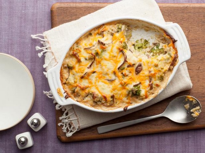 Cheesy Mushroom and Broccoli Casserole Recipe