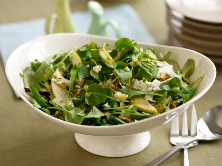 Pear and Blue Cheese Salad Recipe
