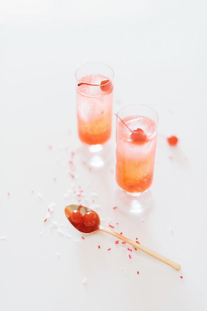 http://stylewithinreach.net/two-valentines-day-cocktails/