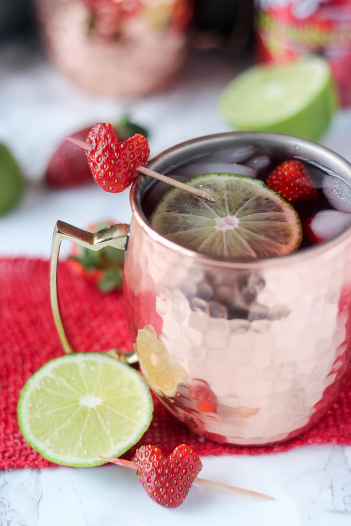 http://blackberrybabe.com/2016/02/07/strawberry-moscow-mules/