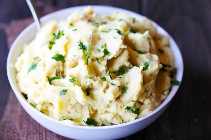 hummus-mashed-potatoes-recipe-from-gimmesomeoven