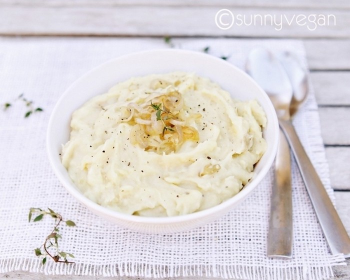 shallot-and-thyme-mashed-potatoes-recipe-from-sunnyvegan
