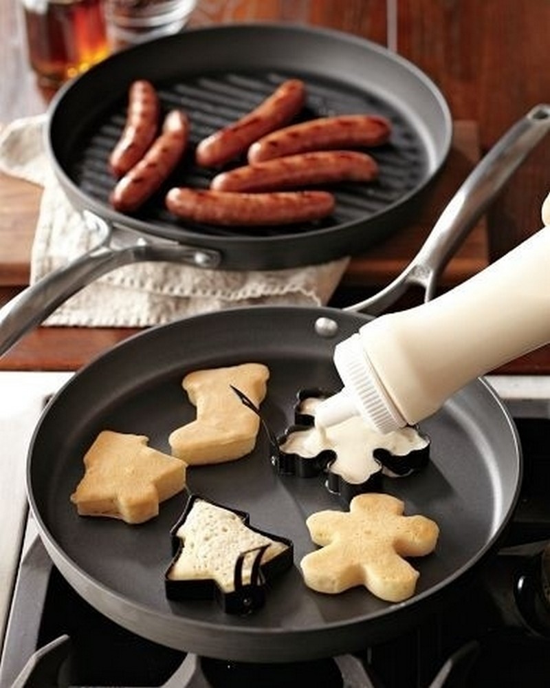 Use Christmas cookie cutters to make pancake shapes