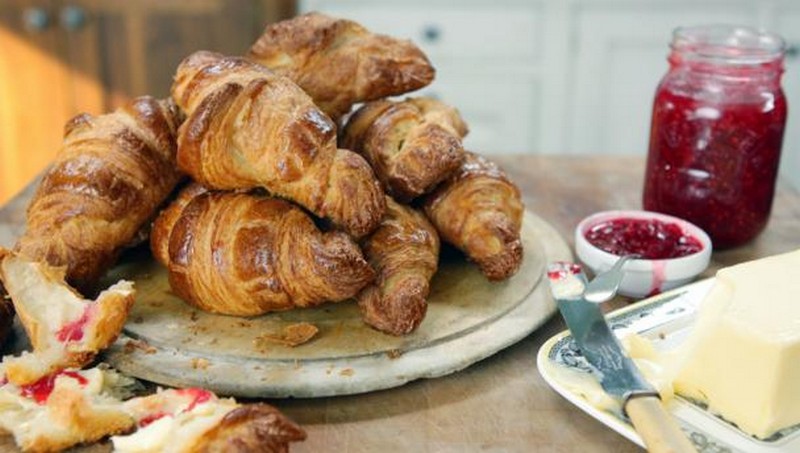 Homemade Buttery Croissants Recipe