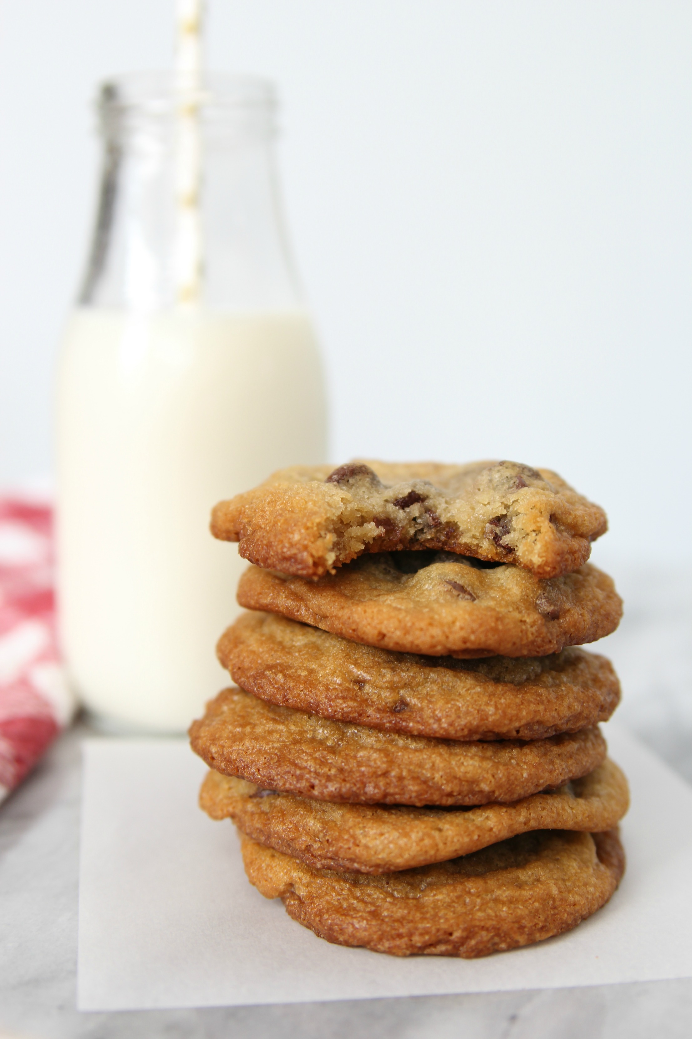 http://www.momswithoutanswers.com/secret-perfect-chocolate-chip-cookie/