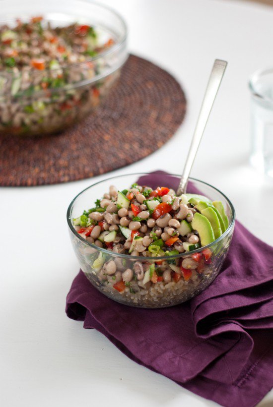 http://cookieandkate.com/2012/african-black-eyed-pea-salad/
