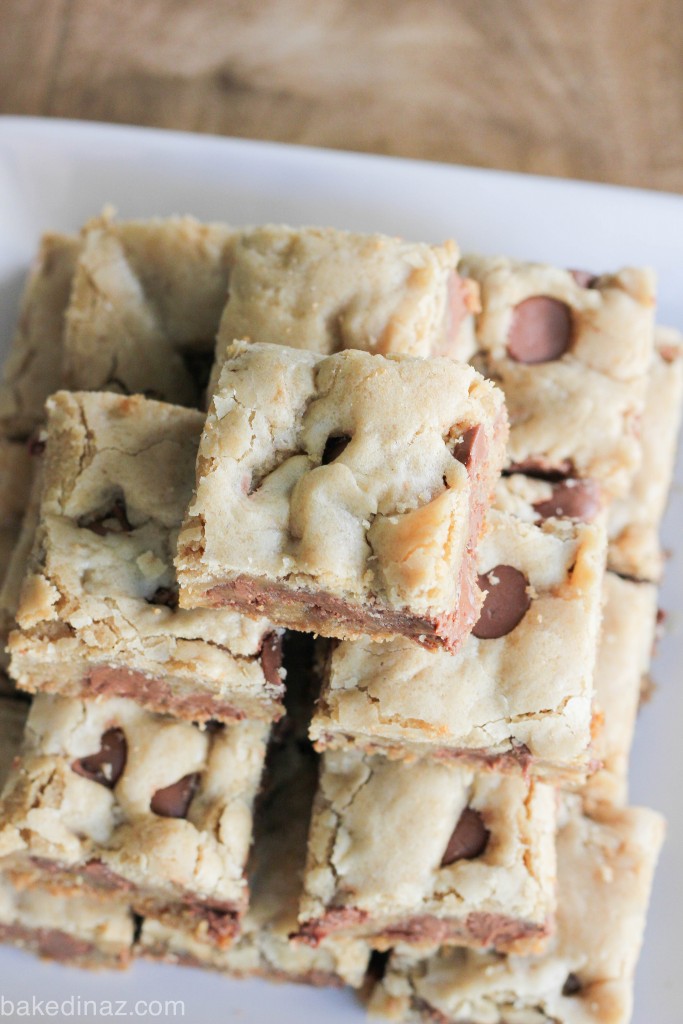 http://bakedinaz.com/2015/04/chewy-chocolate-chip-cookie-bars.html