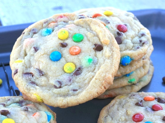 http://www.thebakingchocolatess.com/omg-soft-batch-mini-mm-chocolate-chip-cookies/