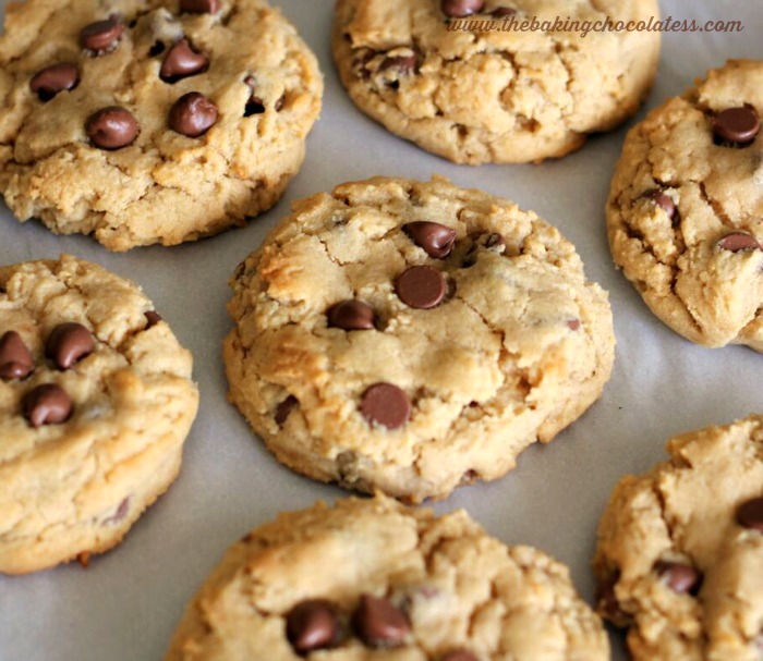 http://www.thebakingchocolatess.com/phenomenal-milk-chocolate-chip-peanut-butter-cookies/