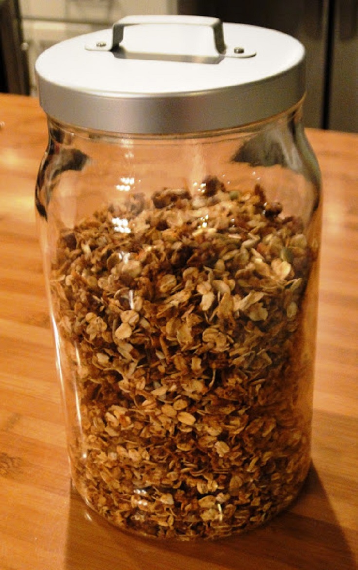 Cinnamon Pecan Granola Recipe