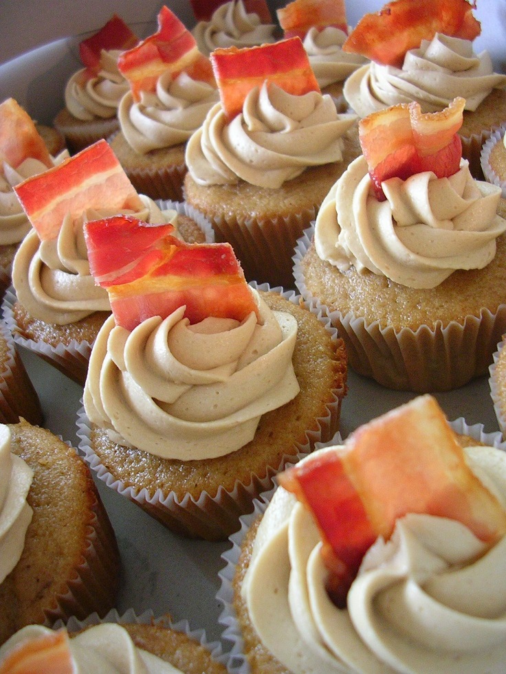 French Toast and Bacon Cupcakes recipe