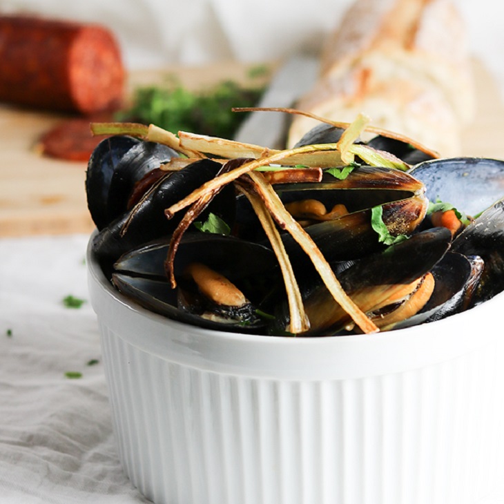 Mussels in a Spicy Beer Broth recipe