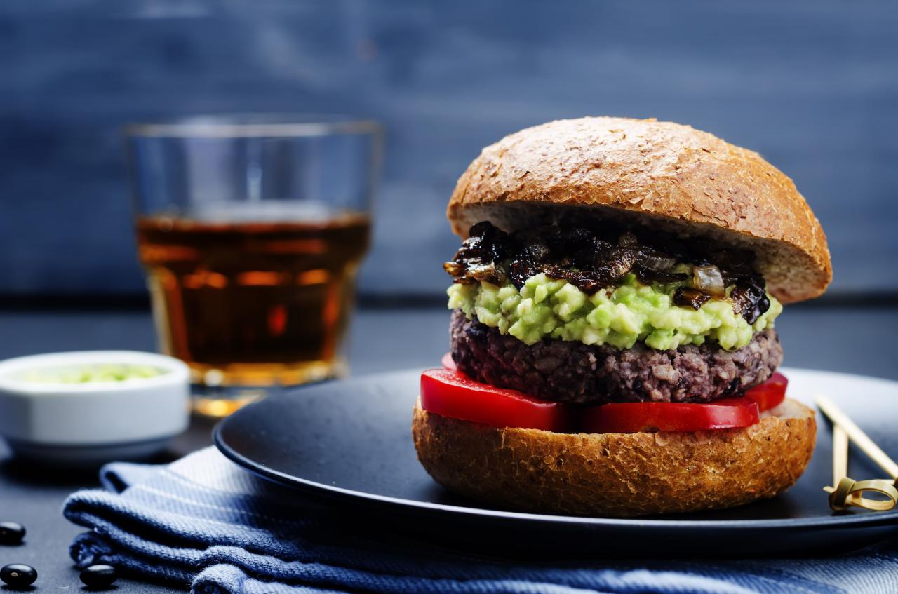 The ULTIMATE List of the Best Bean Burger Recipes on the Internet (170+ recipes!)