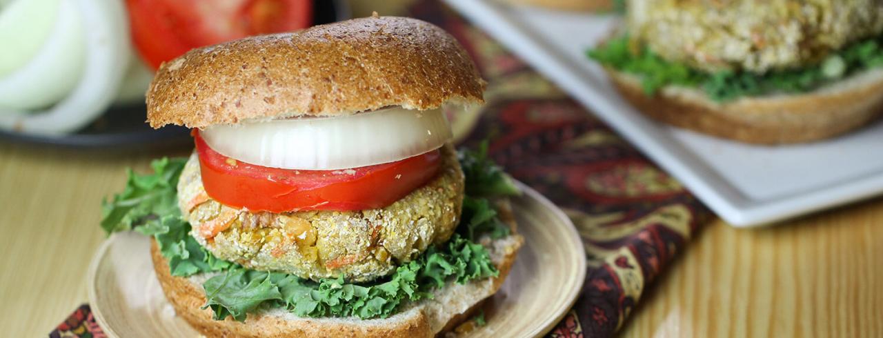 The ULTIMATE List of the Best Bean Burger Recipes on the Internet (170+ recipes!)