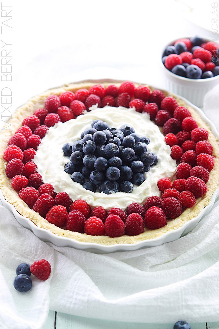 150 Delicious 4th of July Dessert Recipes - Mixed Berry Tart