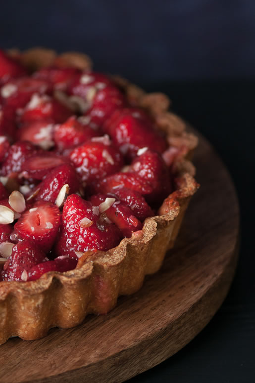 23 Delicious Strawberry Cream Pie Recipes - Fresh Strawberry & Cream Pie